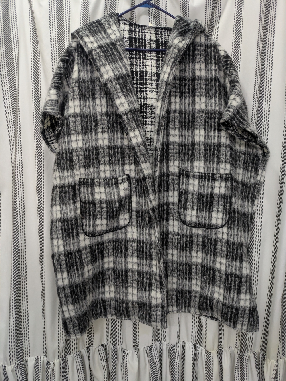 easel Black and White Plaid Hooded Cape Coat